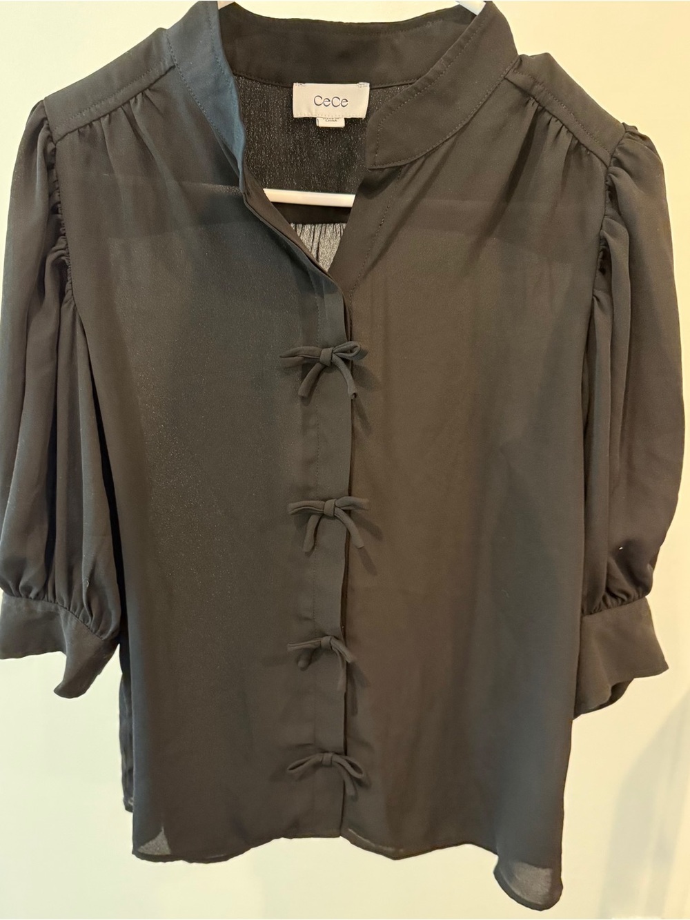CeCe Black Bow-Front Puff Sleeve Blouse